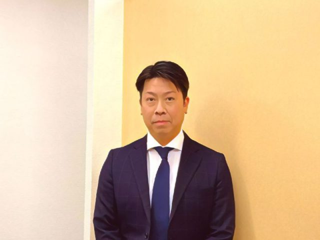 管理営業部 管理営業課 新倉